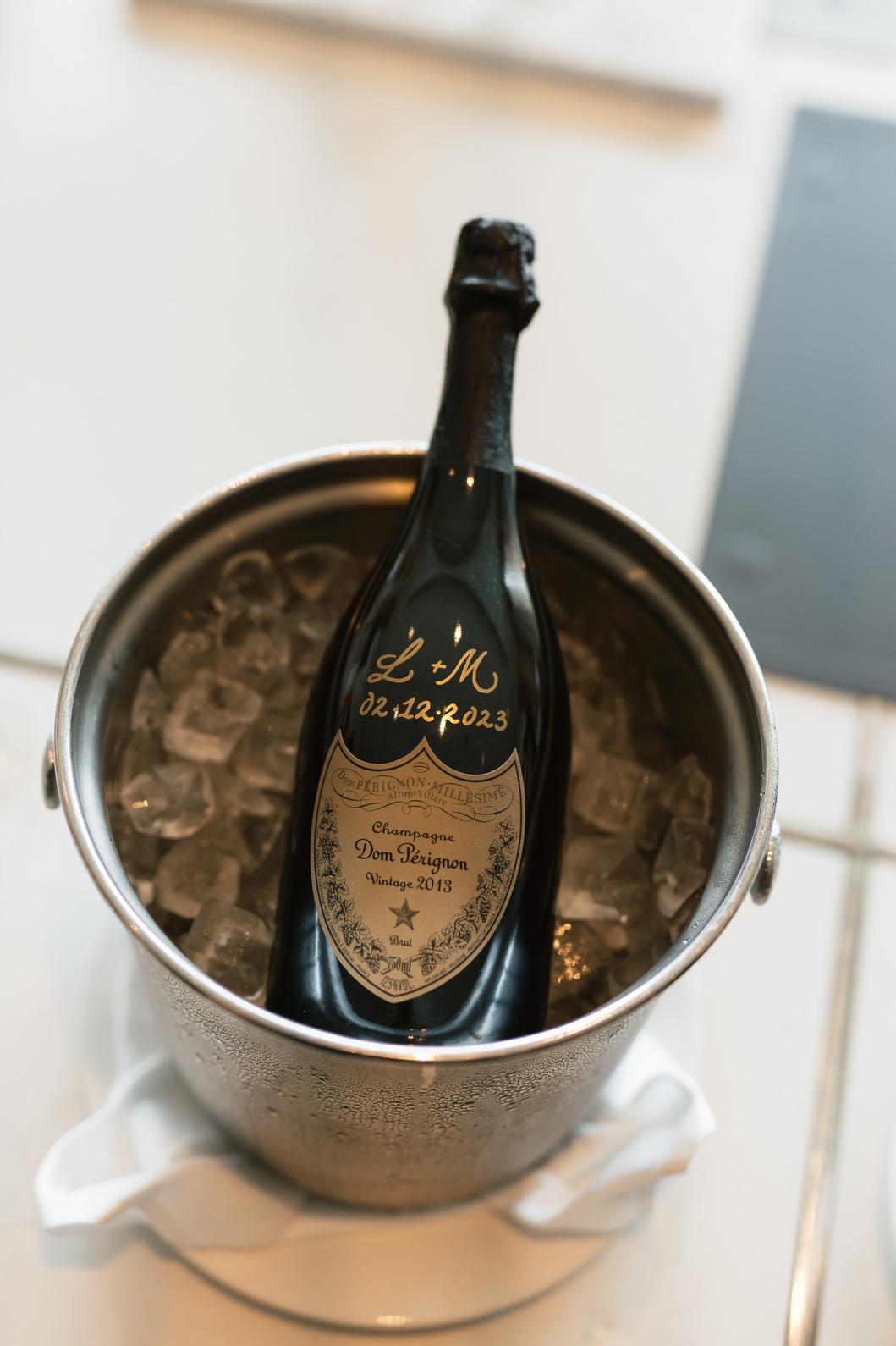 IndelibleInk-Calligraphy-Dom-Perignon-Champagne-Calligraphy-in-gold